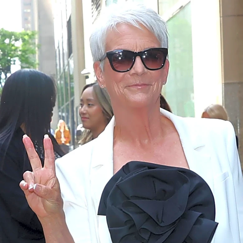 Jamie Lee Curtis Had A Totally Different Vibe Before She Found Her Signature Hair Length