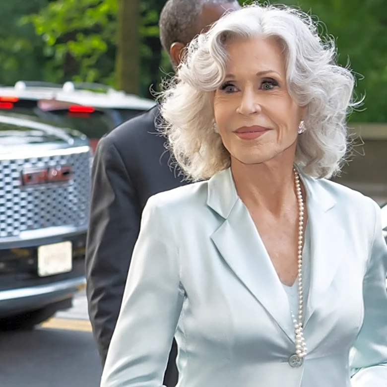 Jane Fonda's Stunning Style Evolution, In Photos