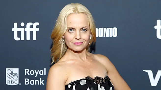Mena Suvari Got Real About The Struggles Of Postpartum Depression: 'It's A Lot Of Work'