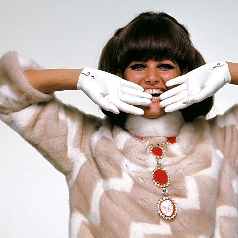 It Was A Jewelry Trend The Rich & Famous Loved - And Now It's A Vintage Treasure