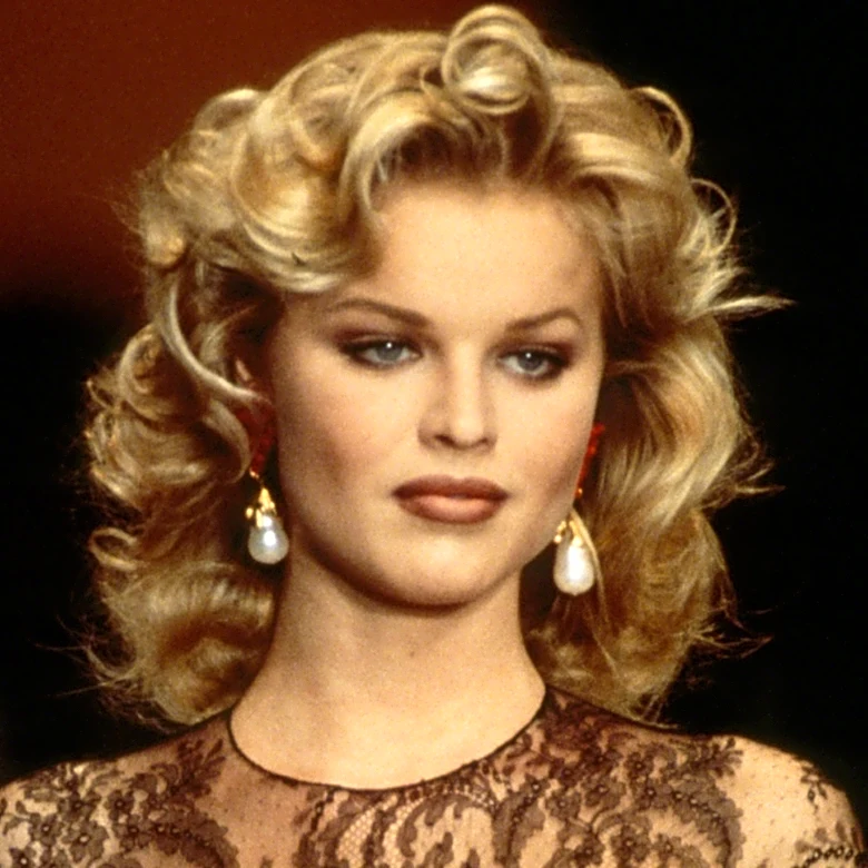 Supermodel Eva Herzigová Ruled The '90s - Here's What She Looks Like Now