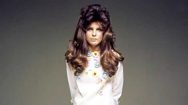 The Graduate Star Katharine Ross Was A Peak '60s Glamor Girl & These Pics Are Proof