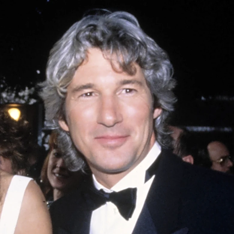 Cindy Crawford's Daughter & Richard Gere's Son Give Us '90s Flashbacks In Pic Together