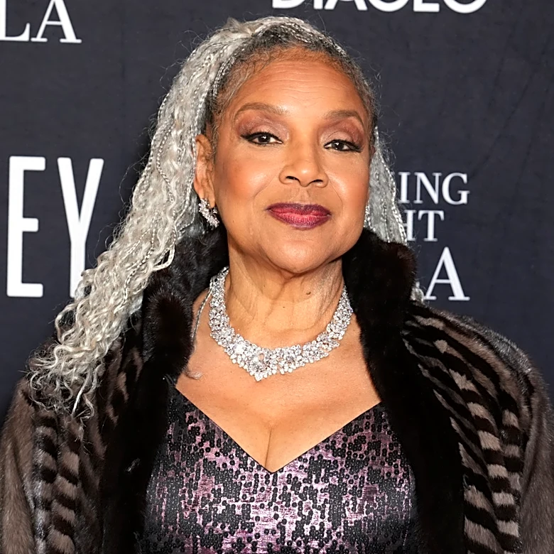 Cosby Show Star Phylicia Rashad Has Had A Gorgeous Gray Hair Transformation