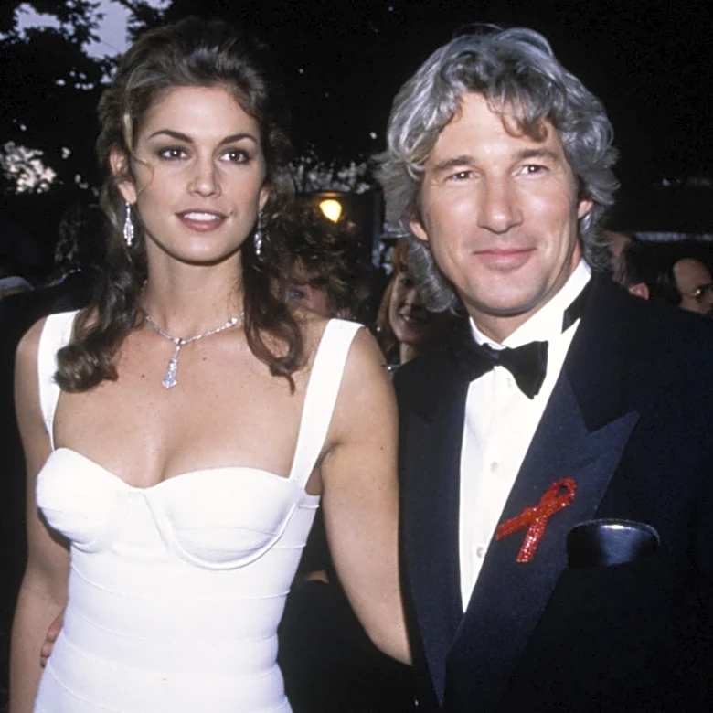 Celeb Couples That Ruled '90s Red Carpets & Looked Good Doing It