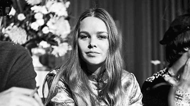 Here's What The Mamas & The Papas Singer Michelle Phillips Looks Like Now