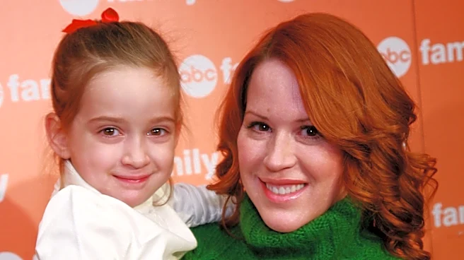 Molly Ringwald's Oldest Daughter Mathilda Grew Up To Be Gorgeous Like Her Mom