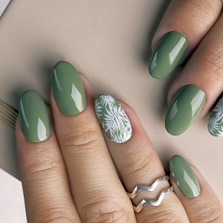 7 On-Trend Manicures Perfect For Virgo Season