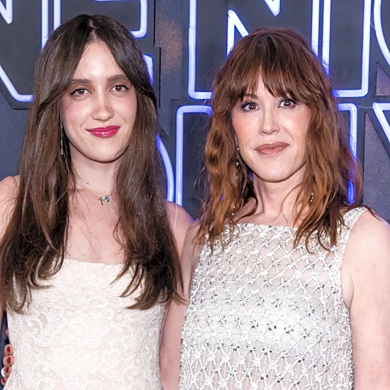 Molly Ringwald's Dating Advice For Her Daughter Is Perfect For Everyone To Hear