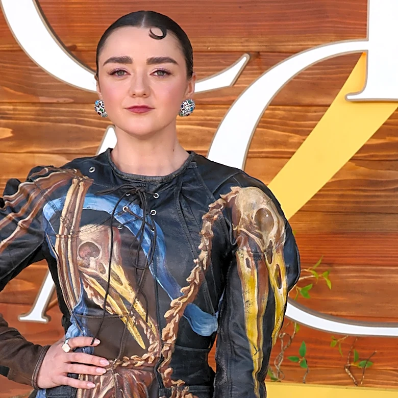 The Worst-Dressed Stars At The Practical Magic 2 Premiere