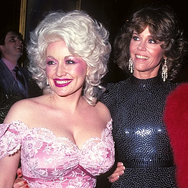 Side-By-Side Pics Show How The Stars Of 9 To 5 Evolved Over The Years
