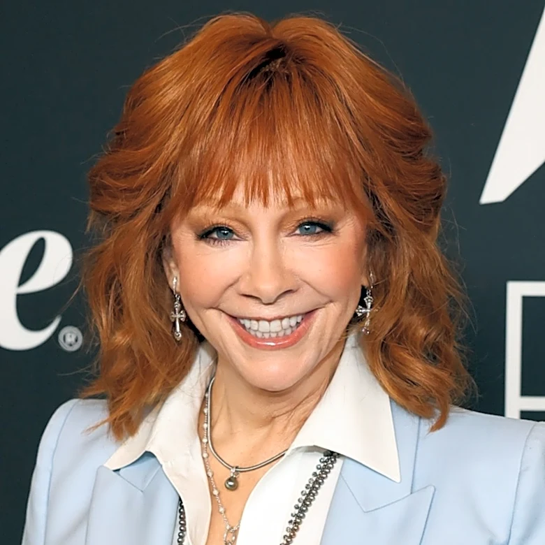 6 Reba McEntire Hairstyles Perfect For Women Over 40