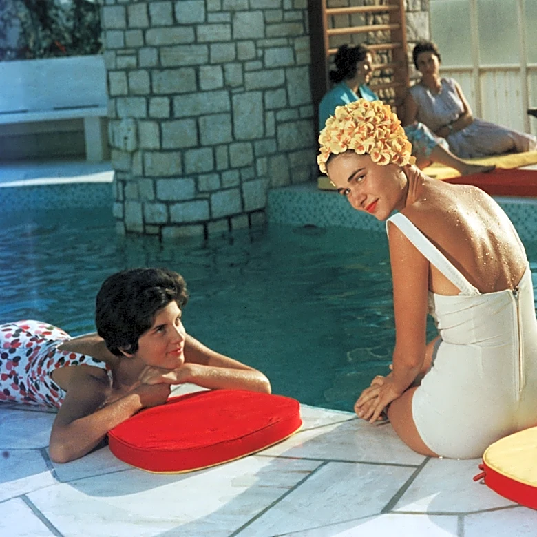 Strict Fashion Rules Women Followed In The '60s That Would Stun Younger Generations