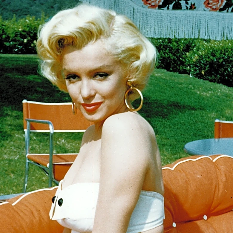 Easily Recreate These Makeup Looks Inspired By The Biggest Blond Bombshells Of All Time