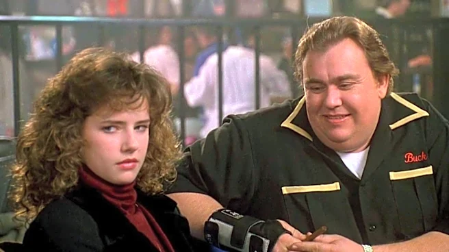 Remember The Older Sister From Uncle Buck? Here's What She Looks Like Now