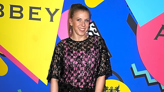 Jodie Sweetin's Unique Sleeping Arrangement With Her Husband Is Actually Genius For Couples