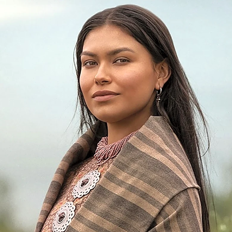 Who The Cast Of Netflix's Little House On The Prairie Reboot Are Dating In Real Life