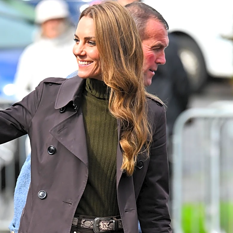 Kate Middleton Rocks A Classic Fall Color With The Perfect Autumnal Outfit For Women Over 40
