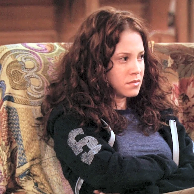 Remember 8 Simple Rules Star Amy Davidson? What The Vibrant Redheaded Actor Looks Like Now