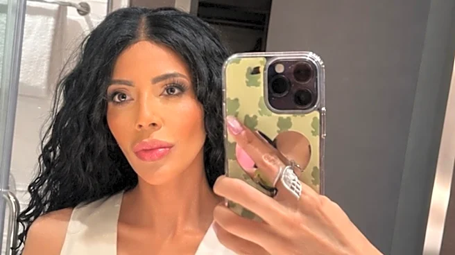 TLC Star Jasmine Pineda's Alopecia Led To A Bold And 'Liberating' Beauty Choice