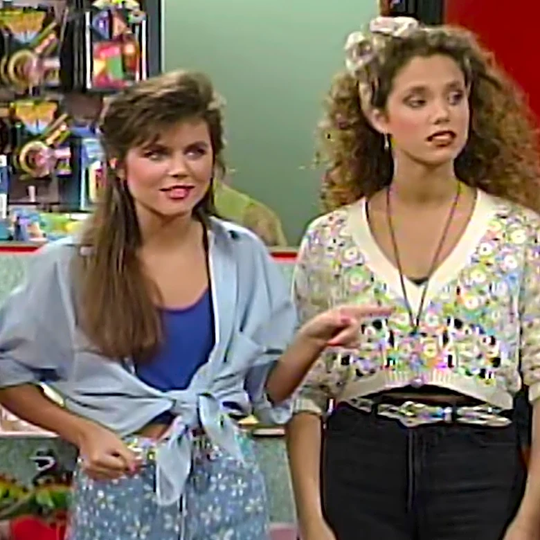 What The Leading Ladies Of Saved By The Bell Look Like These Days