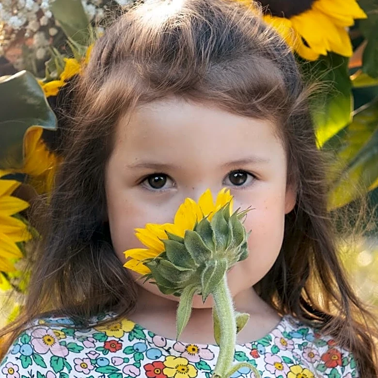 The Timeless Baby Name Loved By Celebs Like Bindi Irwin & Pippa Middleton