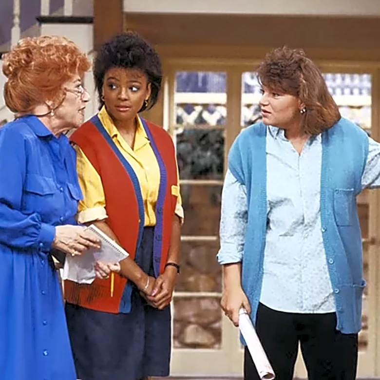 Here's What The Cast Of The Facts Of Life Looks Like Today