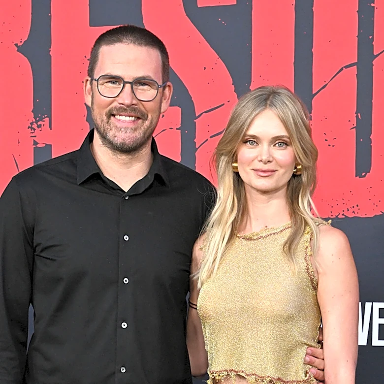 Sweet Pics Of Low-Key Hollywood Couple Sara Paxton And Zach Cregger