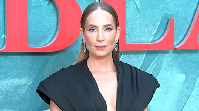 Downton Abbey Star Joanne Froggatt's Chic Fall Manicure Is So Easy To DIY