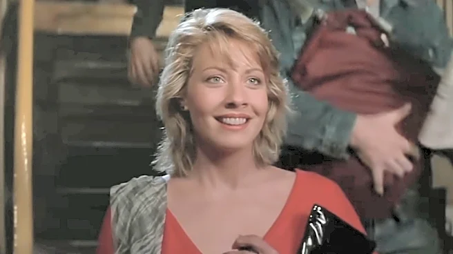 Remember '80s Star Linda Kozlowski? What The Crocodile Dundee Actor Looks Like Today