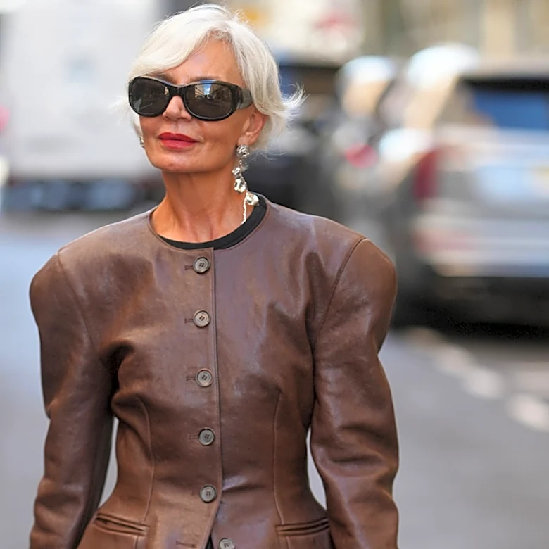 8 Outfit Ideas For Women Over 50 Going On A First Date