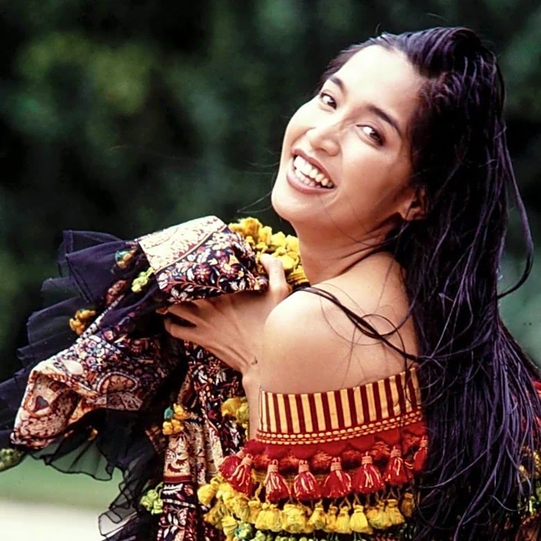 Here's What Anna Bayle, The First Asian Supermodel, Looks Like Today