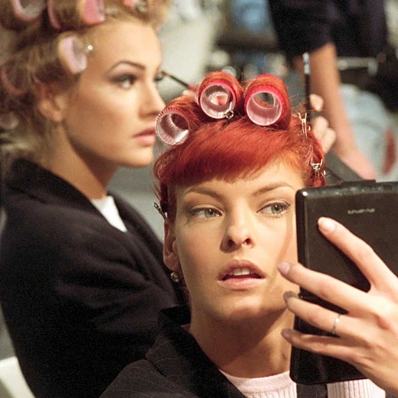 Old-School Beauty Trends That Have Surged In Popularity Again