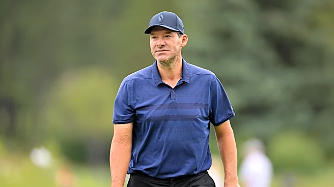 Tony Romo surprises young fan at Wisconsin Amateur