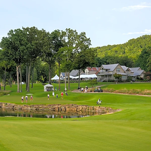 U.S. Women's Amateur live updates: Scores, second-round tee times, highlights at Honors Course