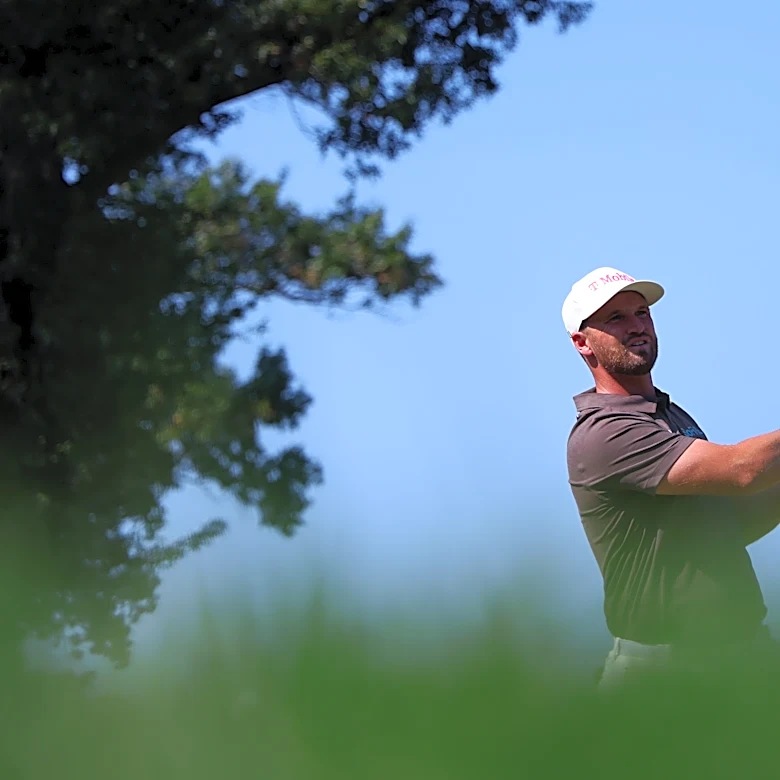 2026 BMW Championship leaderboard, live updates, Sunday tee times, highlights