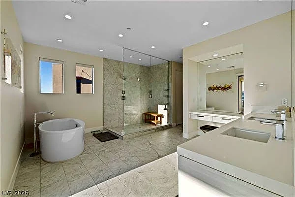 Golf real estate spotlight: This home with Vegas views on sale for $1.795 million