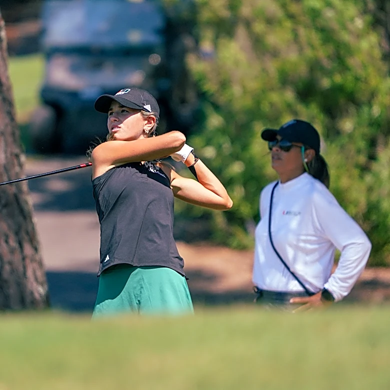 Kai Trump says she felt 'shock' in arm, reinjured wrist during first college golf event