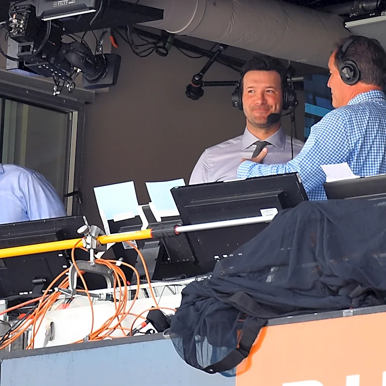 After arrest following golf tournament, Tony Romo out as CBS broadcaster