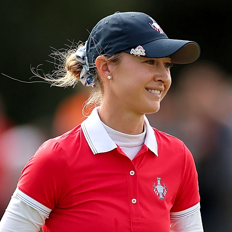 Nelly Korda attends Packers game as Jeeno Thitikul chases a win in Hawaii