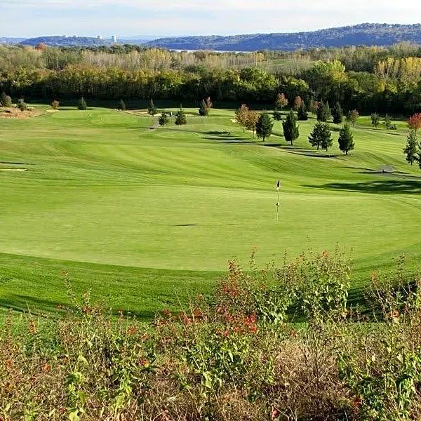 Pennsylvania golf course closed down to make way for AI data center