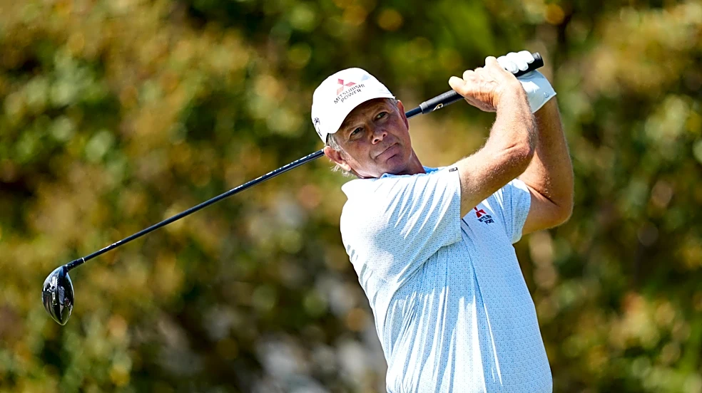 Retief Goosen leads SAS Championship with others chasing Schwab playoffs