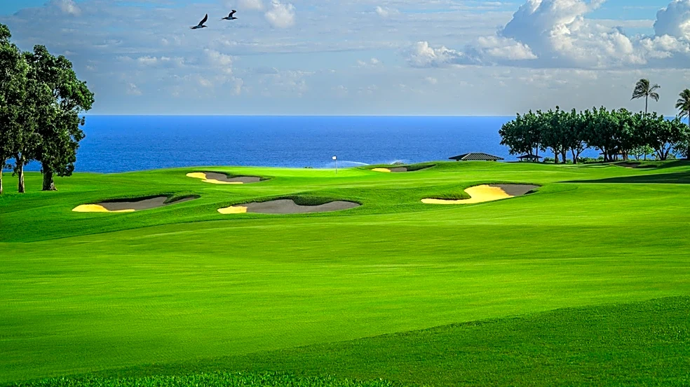 'Jurassic Park' golf course reopens on Kauai after Hurricane Lowell