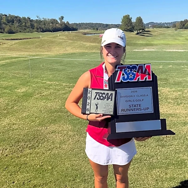 Tennessee HS golf star owns a baking business, and she found the recipe to win a state title