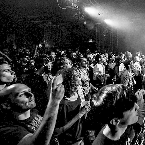5 Modern Bands That Sound Ripped From The Classic Rock Era