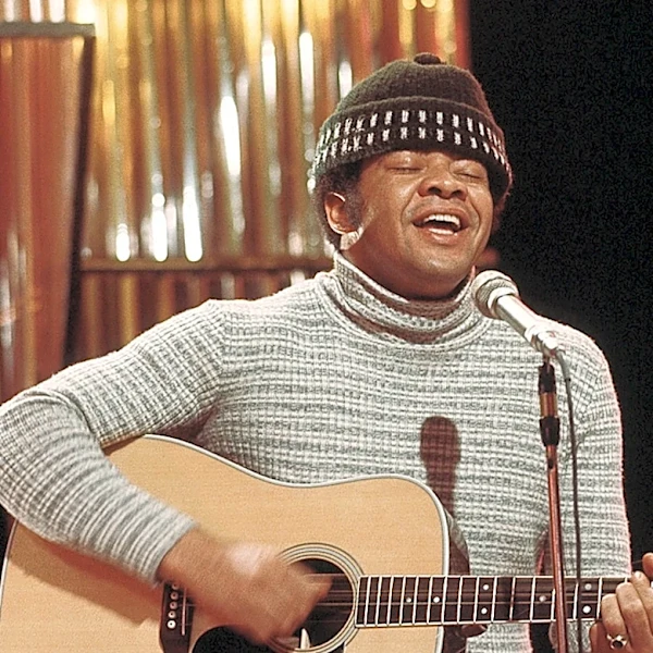 5 Classic Songs That Will Remind Boomers Of Their First Best Friend