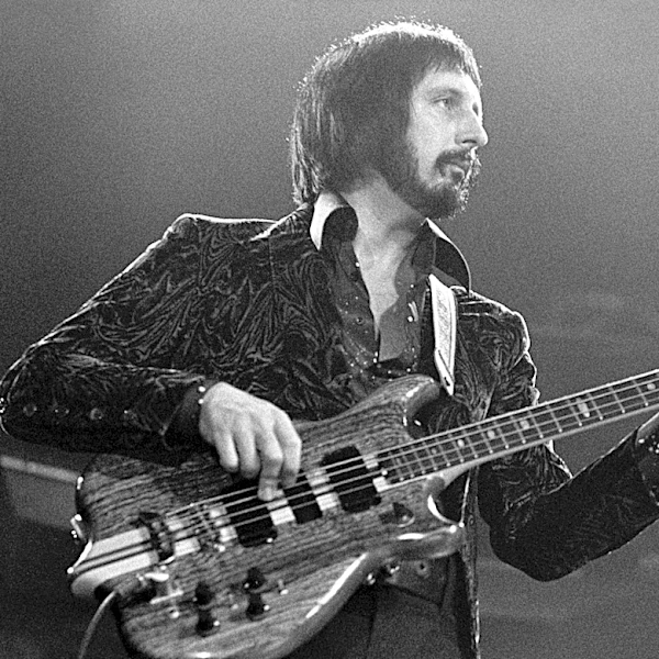 The 5 Best Bass Riffs In Classic Rock