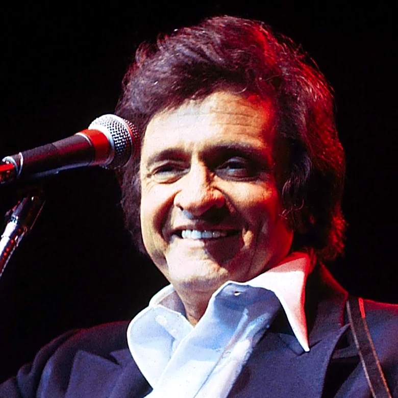 Johnny Cash's Spin On This Story-Song Fell Flat — In 1978, Kenny Rogers Took It To No. 1