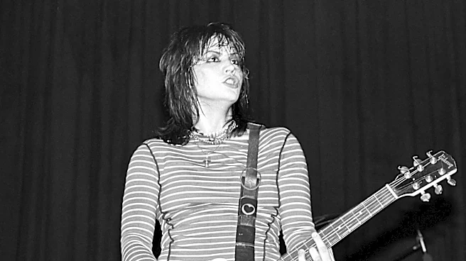 In 1981, Joan Jett Turned This Overlooked Arrows Track Into A Nearly Perfect Song