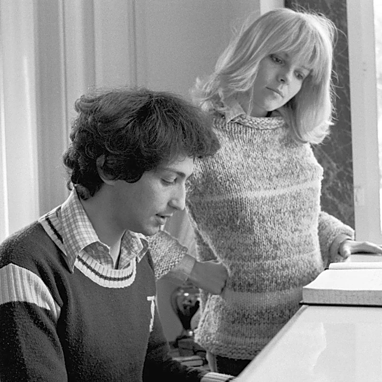 5 Nearly Perfect '60s Songs That Almost Everyone Agrees On